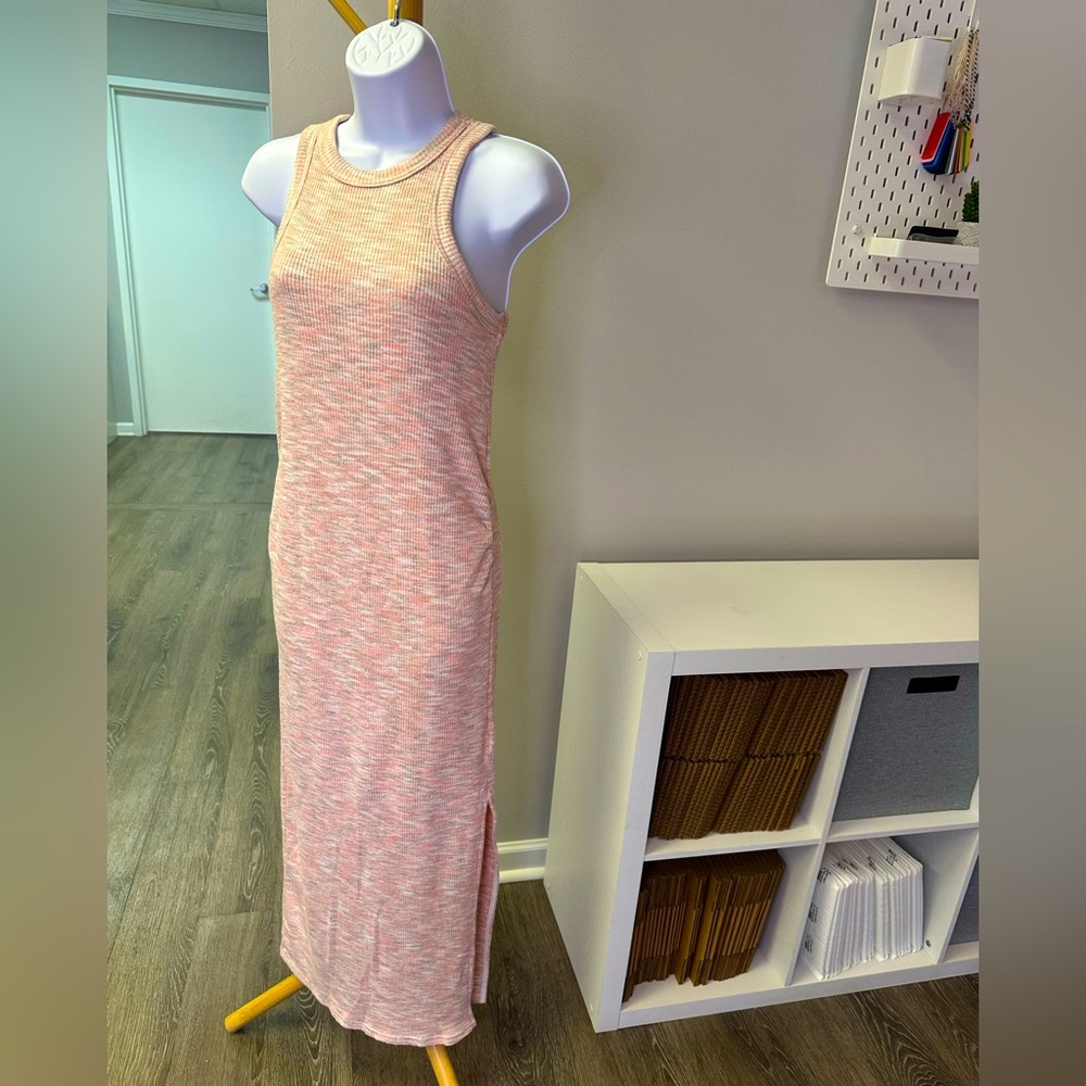 Old Navy Maternity Sleeveless Racerback Maxi Dress Size Size Small